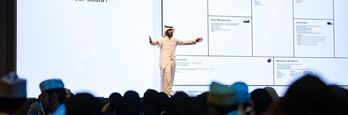 الحمادي لـ"سبق": أحذّر السعوديين من "النفط الأبيض" وتهديد الأمن الوطني.. وهذه حقيقة "كلوب هاوس"