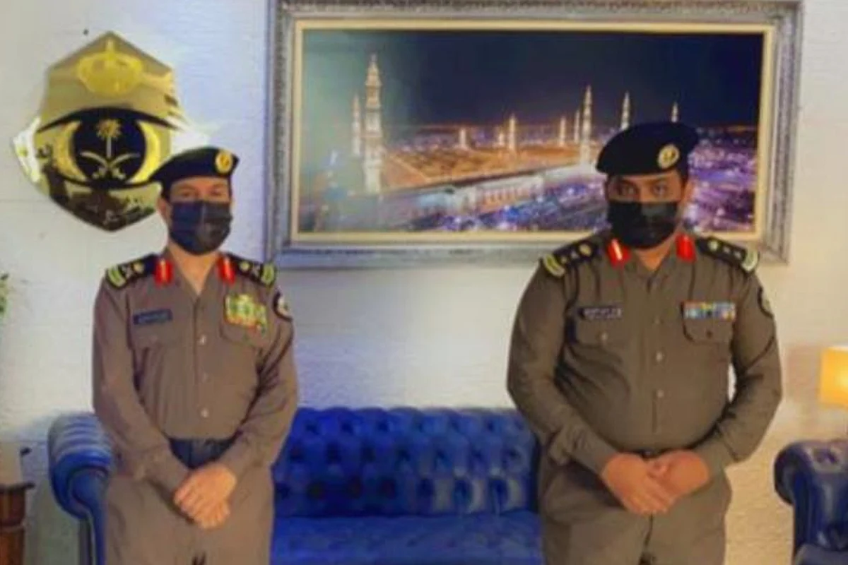 مدير شرطة مكة يقلّد "المطرفي" رتبة عقيد