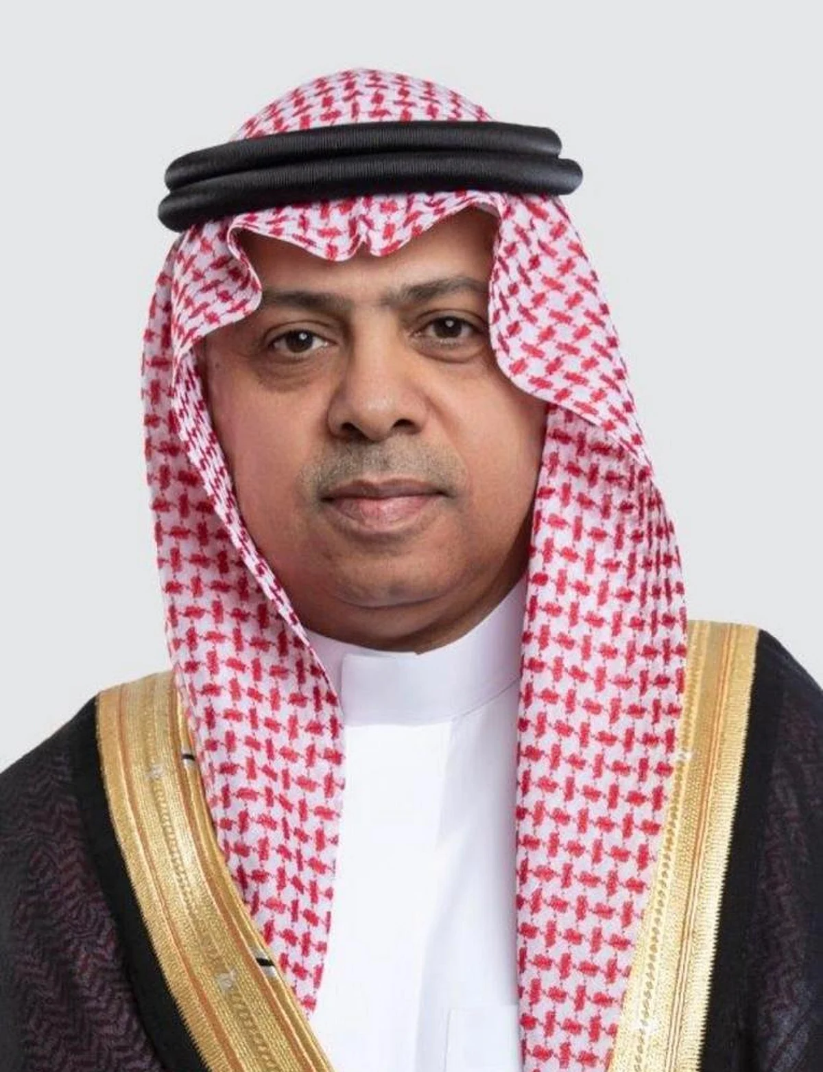 "الدعيلج" يُحلق في سماء "الطيران المدني" بعد 30 عاماً من أعماق "بحر" الشركات