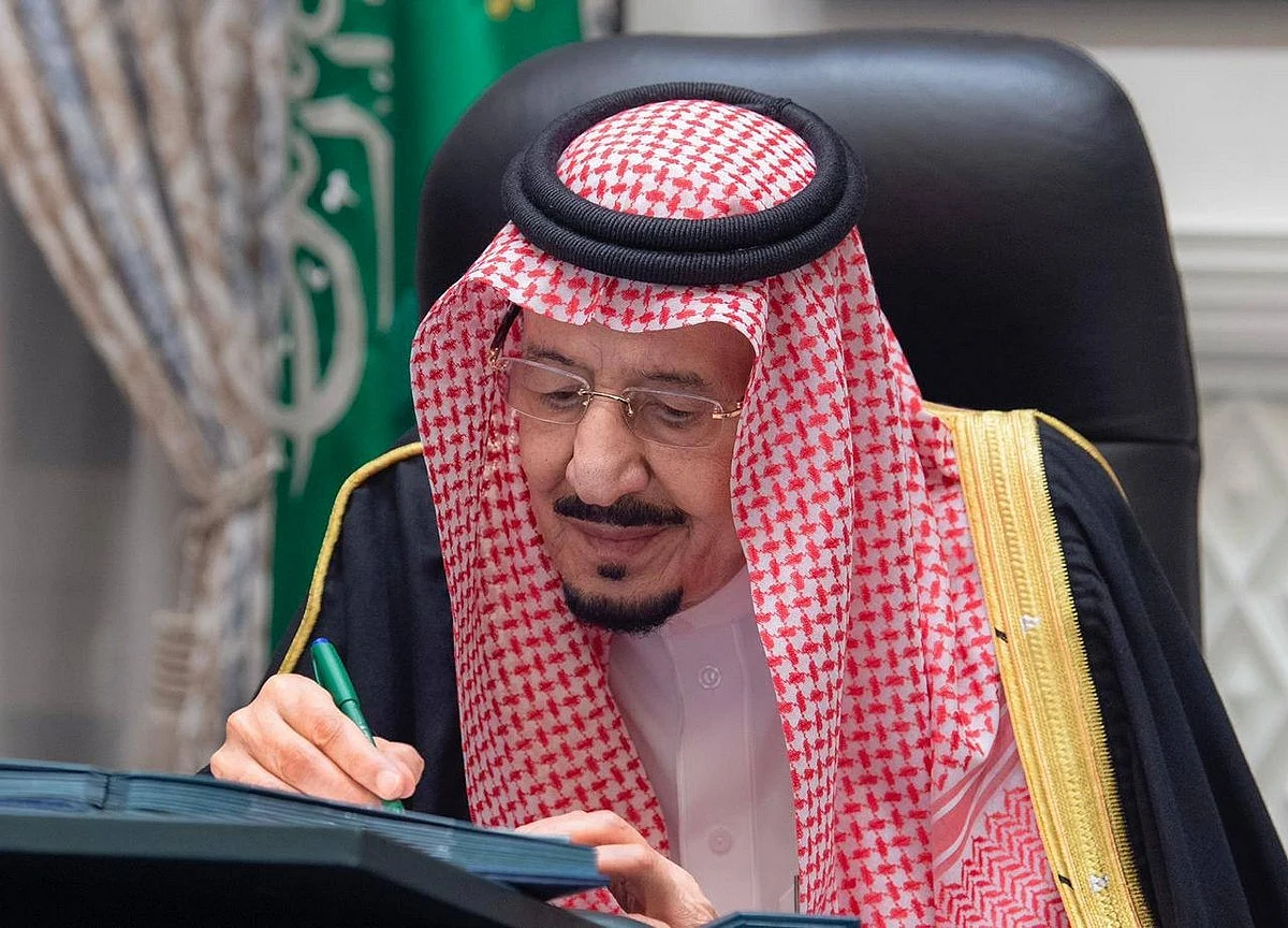 موجز "سبق" الأسبوعي.. أمر ملكي بتقديم الاختبارات الدراسية.. وولي العهد يعلن "مبادرتين خضراوين" لحماية الأرض والطبيعة