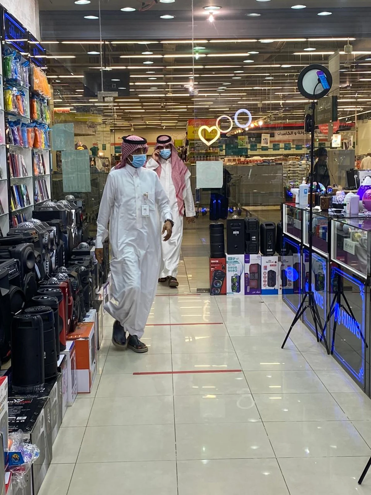 "موارد الرياض" تنفذ ١٤٢٩٤ زيارة رقابية وتضبط ٢٥٣١ مخالفة خلال يوليو