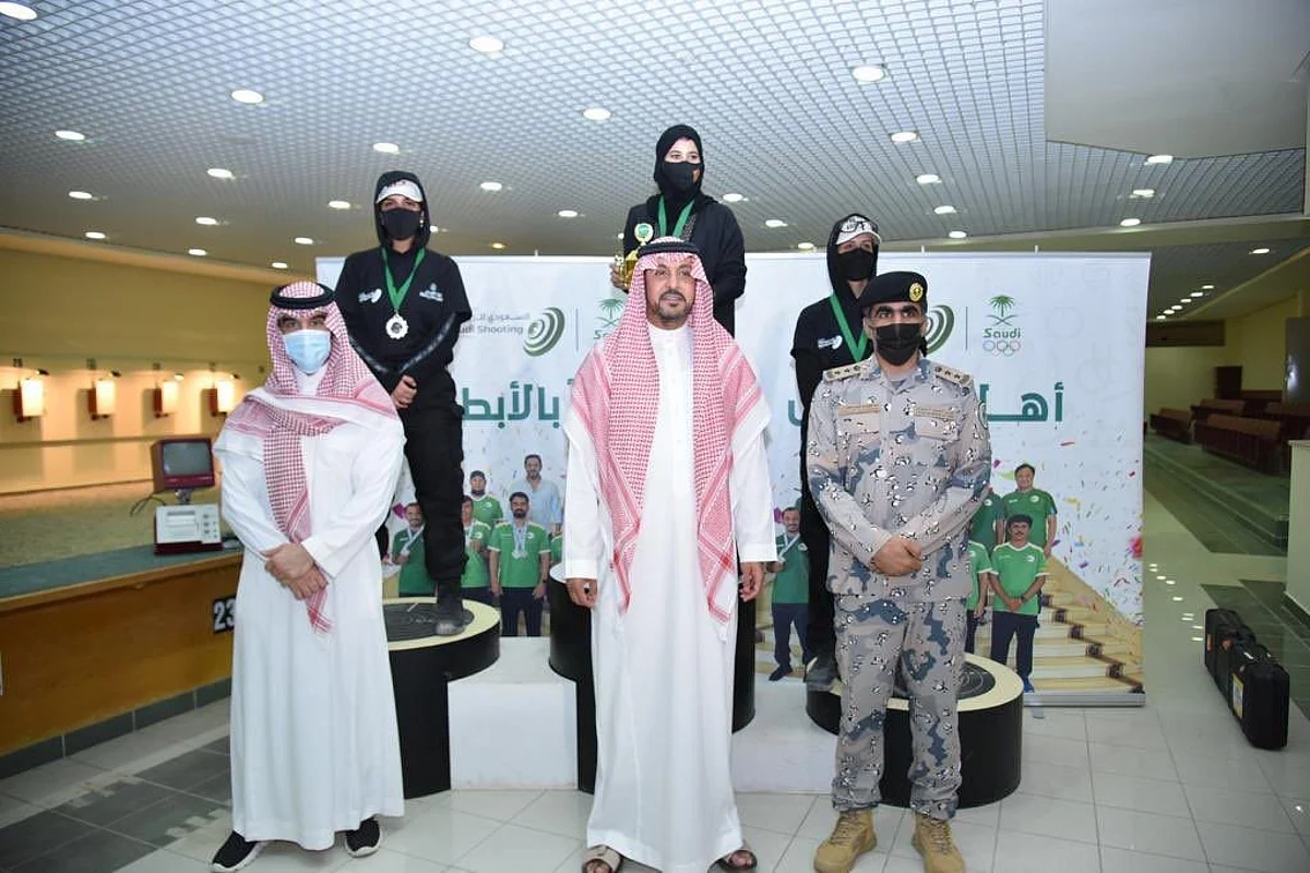 "سعود بن خالد" يتوج أبطال أول بطولة رماية للسيدات في المملكة