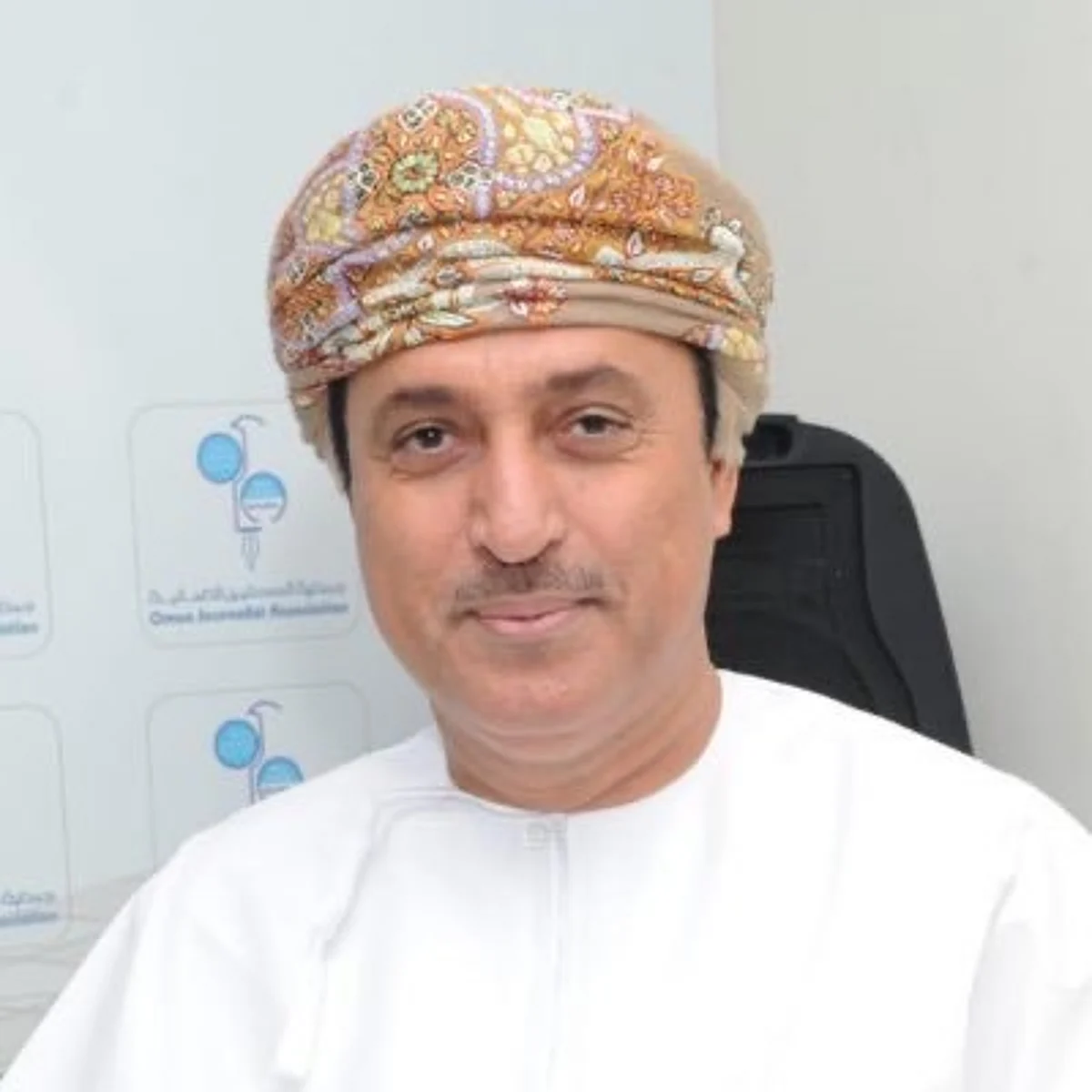 إعلامي عُماني: زيارة ولي العهد السعودي ستشهد إطلاق مبادرات تخدم مصالح الأشقاء بالبلدَيْن
