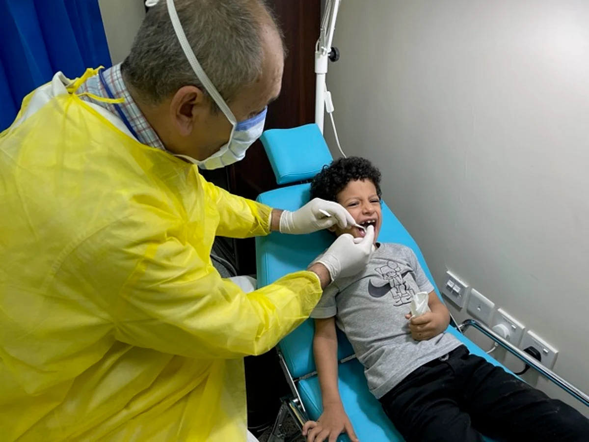 جمعية لابأس و"صحة القنفذة" تقيمان حملة لعلاج أسنان الفقراء