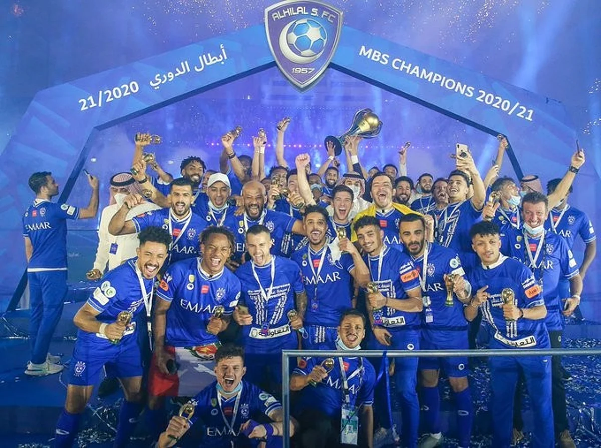 2021 عام النجاحات للكرة السعودية.. تعرَّف عليها