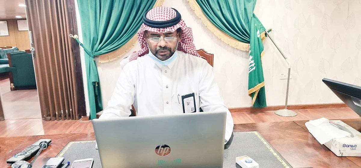 "تعليم القنفذة" ينظم ورش عمل لإعداد مجموعة من الخدمات والتطبيقات الإلكترونية
