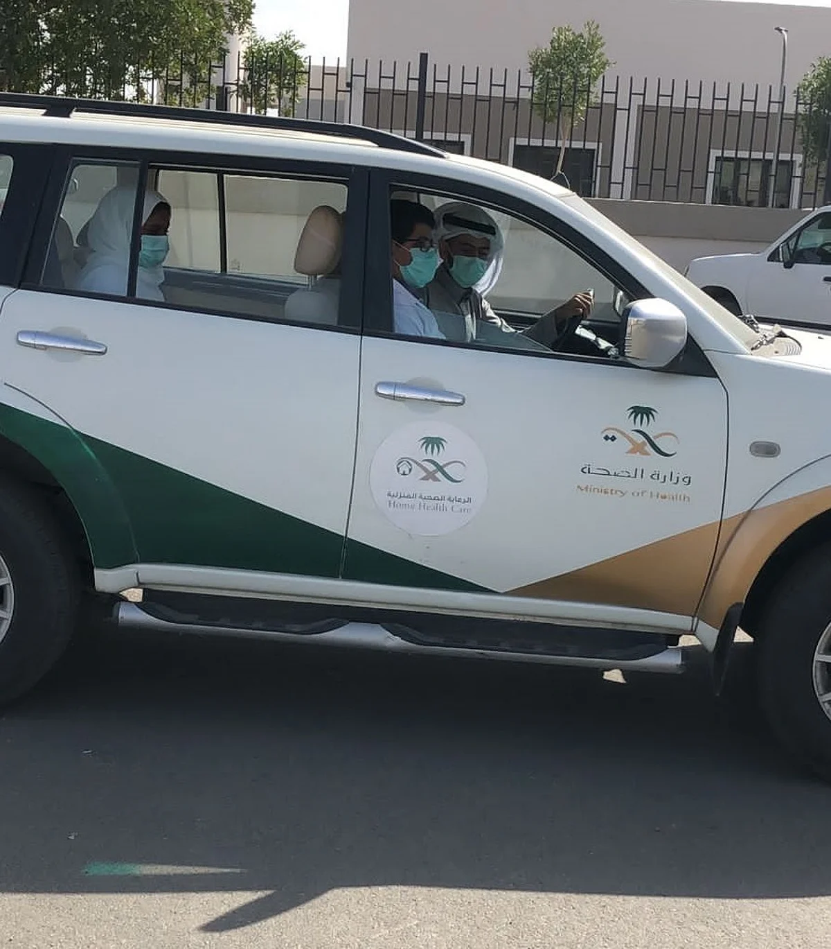 برنامج "الرعاية المنزلية" بمستشفى المويه يواصل خدماته للمستفيدين