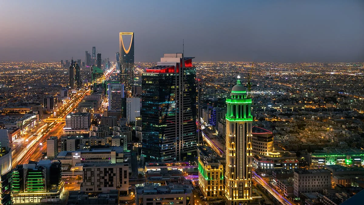 فائض والناتج تريليوني.. "بلومبيرغ": نمو اقتصاد السعودية سيفوق أمريكا والصين