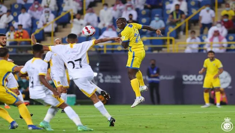 الاتحاد يطلب طواقم أجنبية لإدارة sabq/2022-09/8c1