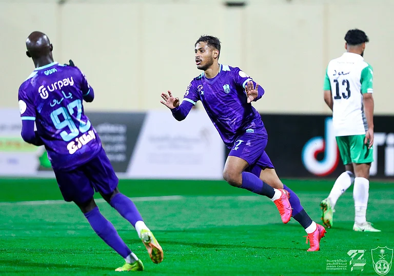 دوري يلو.. الأهلي يستعيد الصدارة sabq/2023-02/bf5