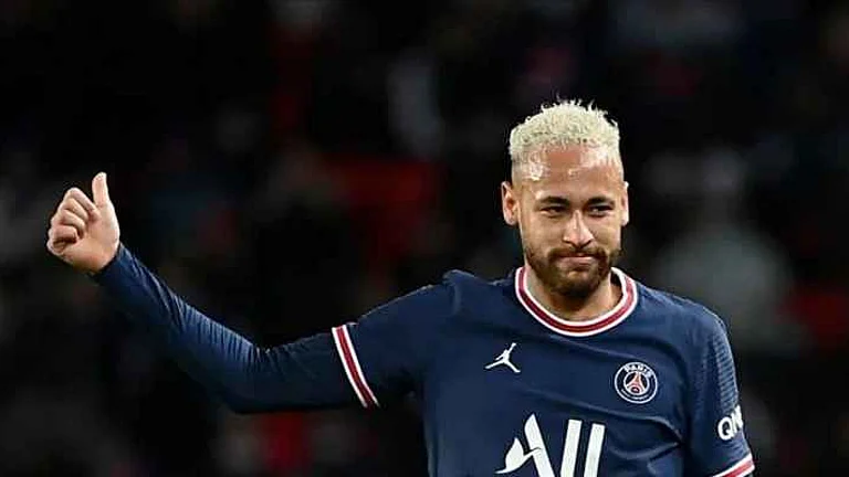 تقارير: النجم البرازيلي نيمار للدوري sabq/2023-06/002