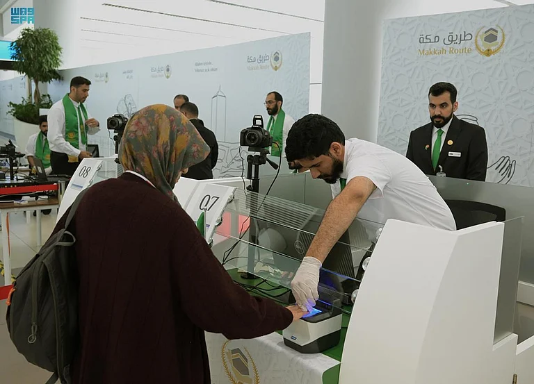 "طريق مكة" تسهل إجراءات دفعة sabq/2023-06/d7e