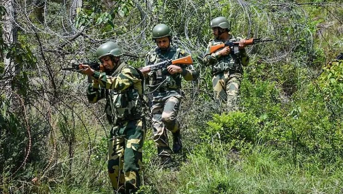 दहशतवाद्यांशी उडालेल्या चकमकीत एका अधिकाऱ्यासह पाच जवान शहीद