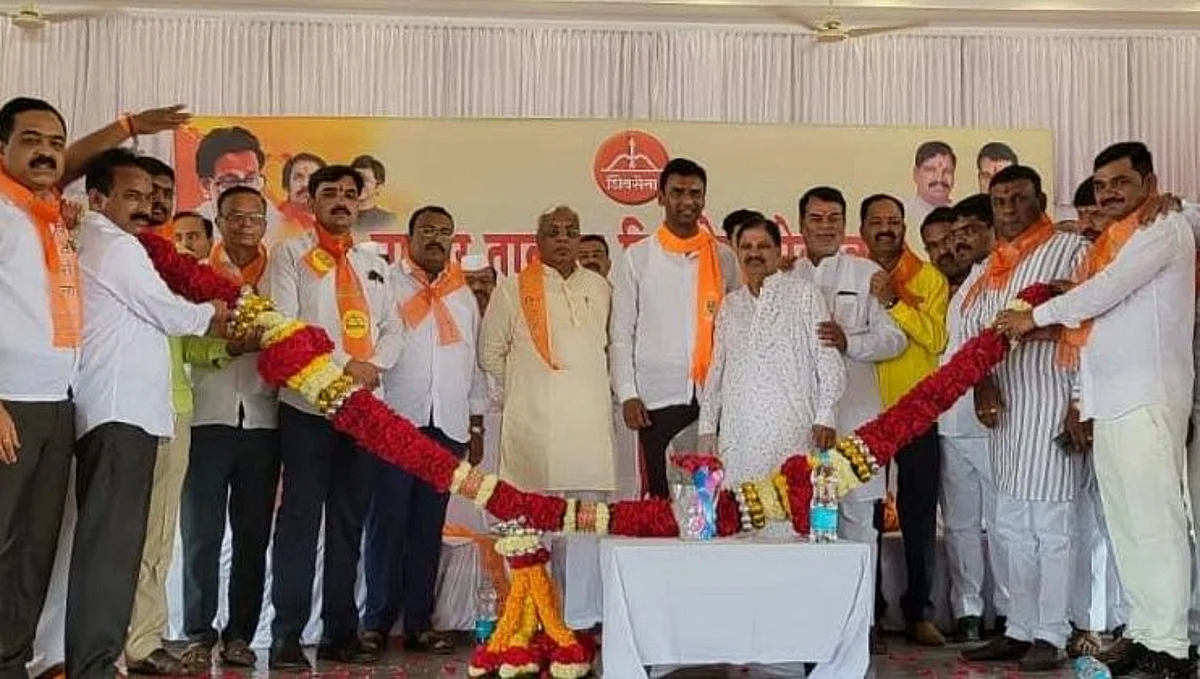 पारनेरमधील शिवसेनेचा मेळावा
