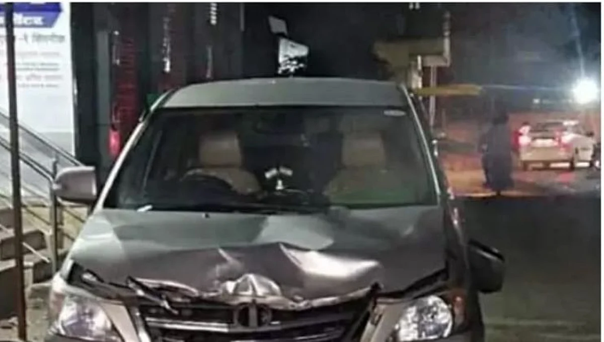 शेतकरी नेते रविकांत तुपकर यांच्या गाडीला अपघात