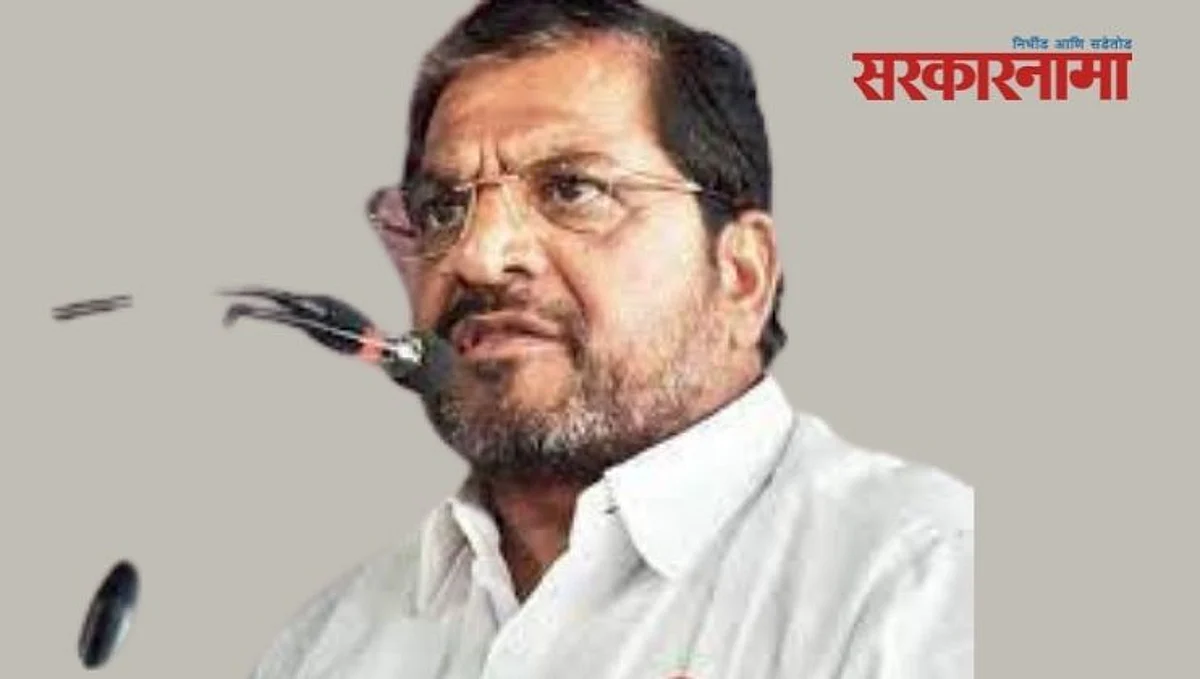 पंतप्रधान नरेंद्र मोदी यांचे धोरण म्हणजे, कोंबडया वाचविण्यासाठी माणसं मारणे