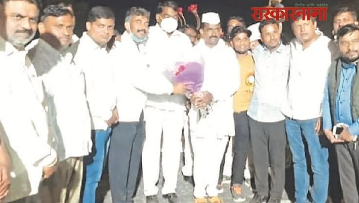 ‘रासाका’ची चिमणी पेटताच दोन वर्षानंतर त्यांनी समारंभपूर्वक चप्पल घातली!
