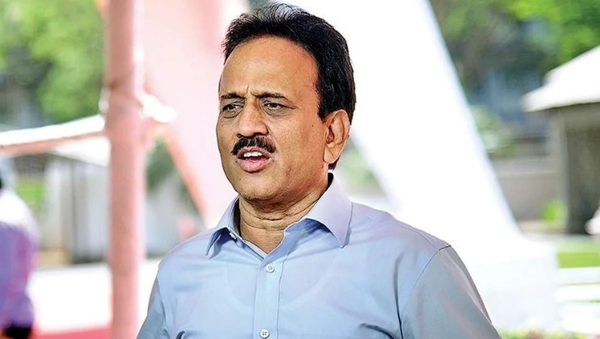 आधी ग्रामपंचायत सांभाळा; महाजनांचा खडसेंना टोला