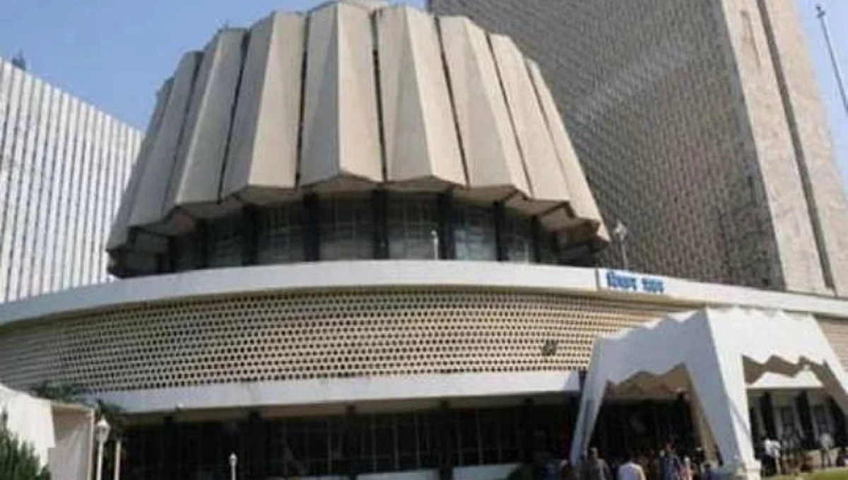 माघार कोण घेणार ; घोडेबाजार होणार का? तर्कवितर्कांना उधाण
