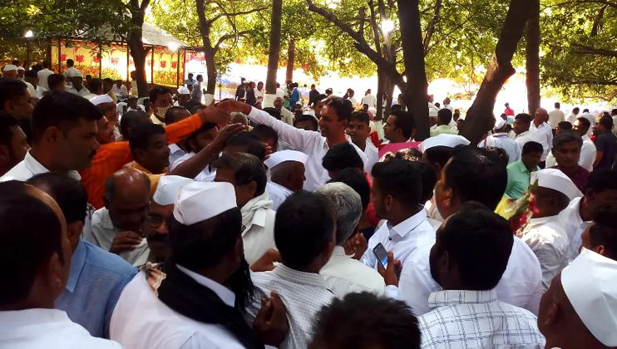 गडाखांच्या मळ्यात घुमला 'जय भवानी'चा नारा
