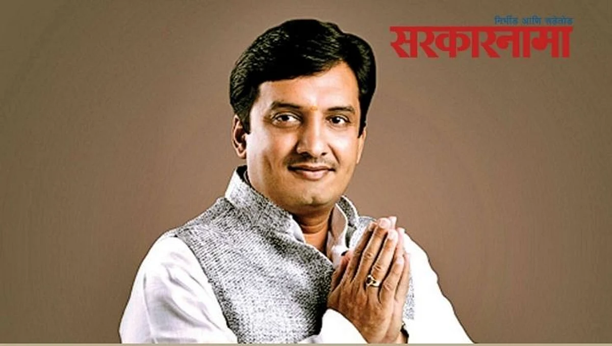 गावोगावी लागले धनंजय महाडिक यांच्या आभाराचे फलक!