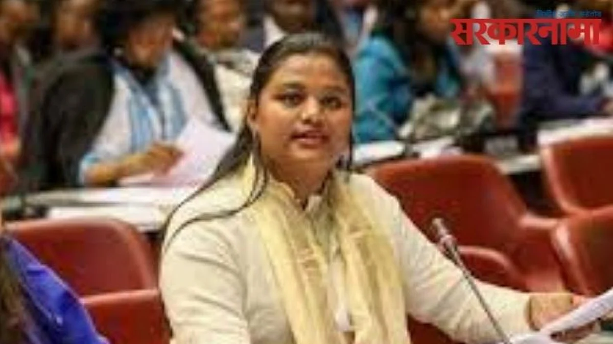 हीना गावित कडाडल्या, खर्चाची खोटी बीले देणाऱ्या अधिकाऱ्यांवर कारवाई करा!