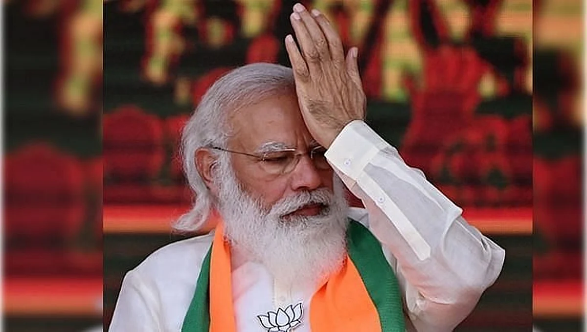 मोदी सरकारनं आधी गुडघे टेकले अन् आता कतारसमोर दंडवत! भाजप नेत्याचा घरचा आहेर