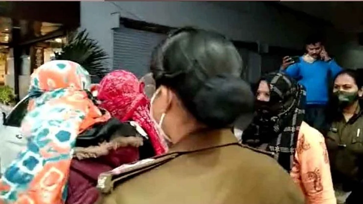 देहविक्रय हा व्यवसाय वैधच! सर्वोच्च न्यायालयाचा निर्वाळा