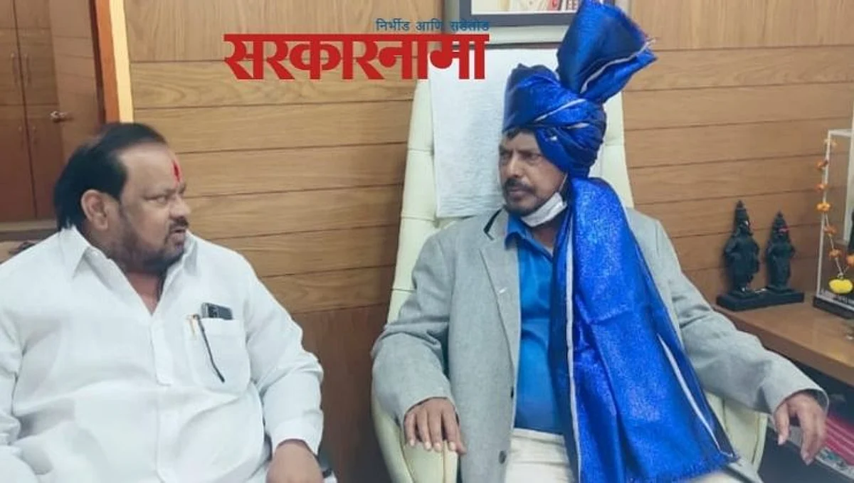 शहाजीबापूंचं माझ्यावर प्रेम आहे; म्हणूनच शिवसेनेत जाण्याचा त्यांचा गेम आहे!