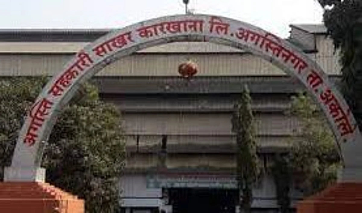 अकोलेत पिचडांना धक्का : कैलास वाकचौरे राष्ट्रवादीतच