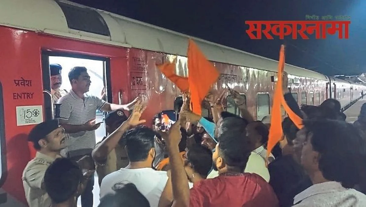 मध्यरात्री दोनला शिवसैनिकांनी नवनीत राणाचा शोध घेतला!