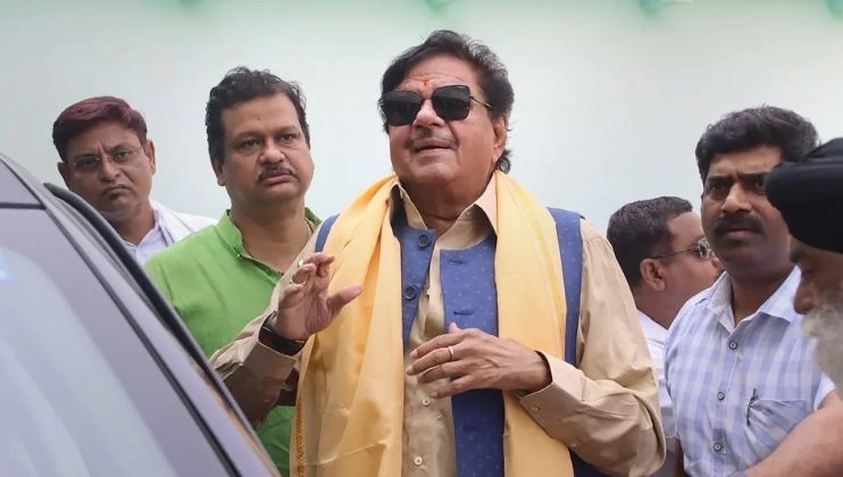 खामोश! तृणमूलनं कधीच न जिंकलेल्या जागेवर तीन लाखांच्या मताधिक्यानं मोठा विजय