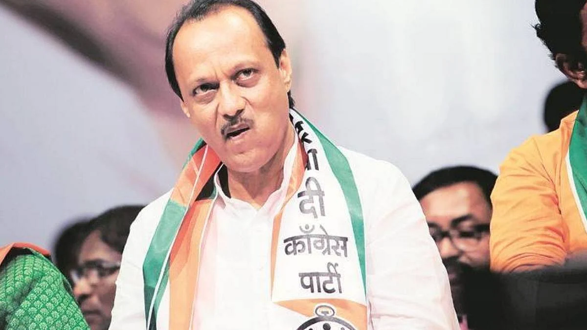 चालीसा म्हणायला तुमचं घर कमी पडतंय का... अजित पवार