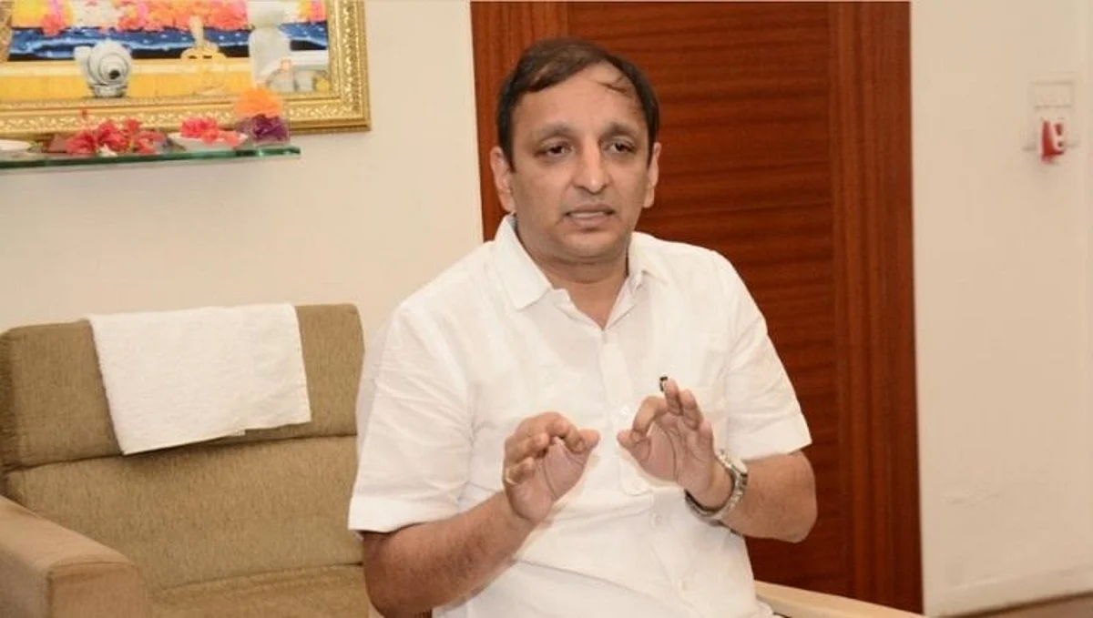 'कायदा सुव्यवस्थेचा प्रश्न निर्माण करण्याच्या
मागे भाजपच आहे का?'