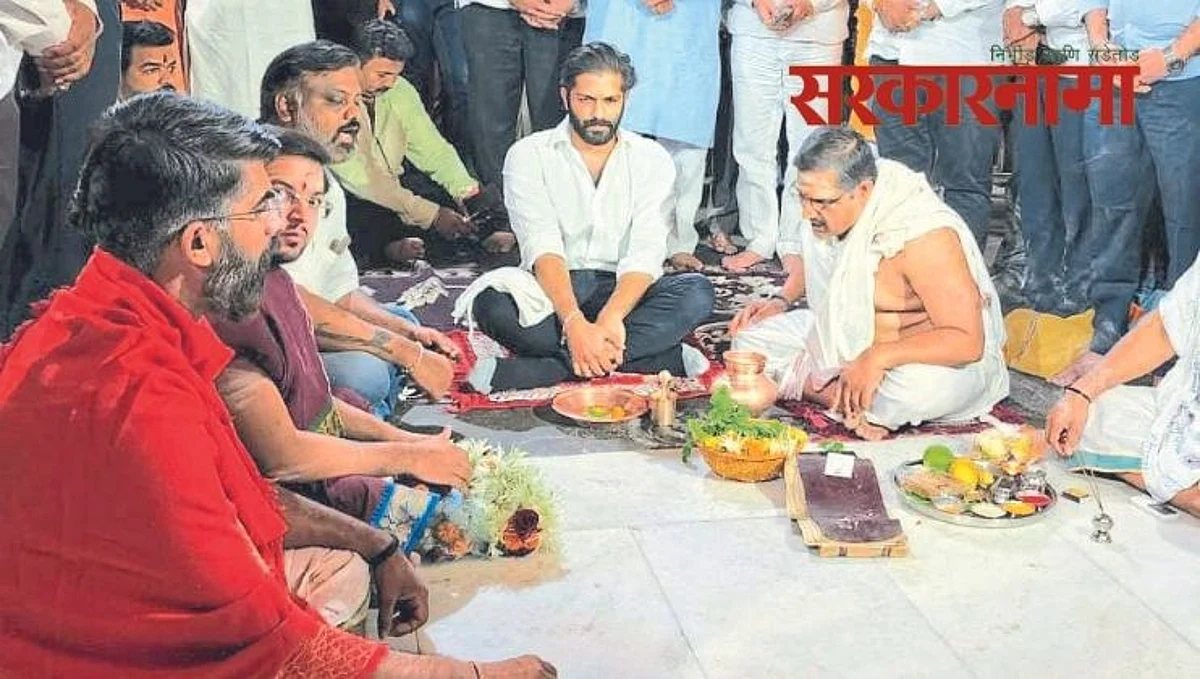 राज ठाकरेंची हनुमान चालीसा तर अमित ठाकरेंची महाआरती!