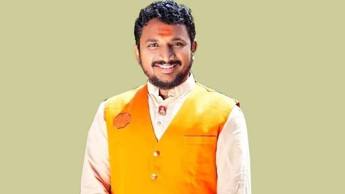 जिजाऊंची बदनामी करणारा तो मजकूर मिटकरींनी भर सभेतच वाचून दाखवला...