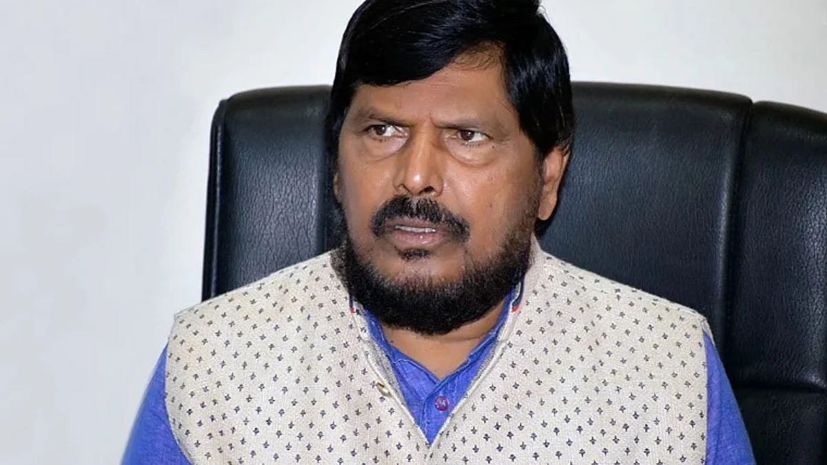 'महाराष्ट्राला ब्राम्हण मुख्यमंत्रीच पाहिजे'; दानवेंपाठोपाठ रामदास आठवलेंचीही मागणी