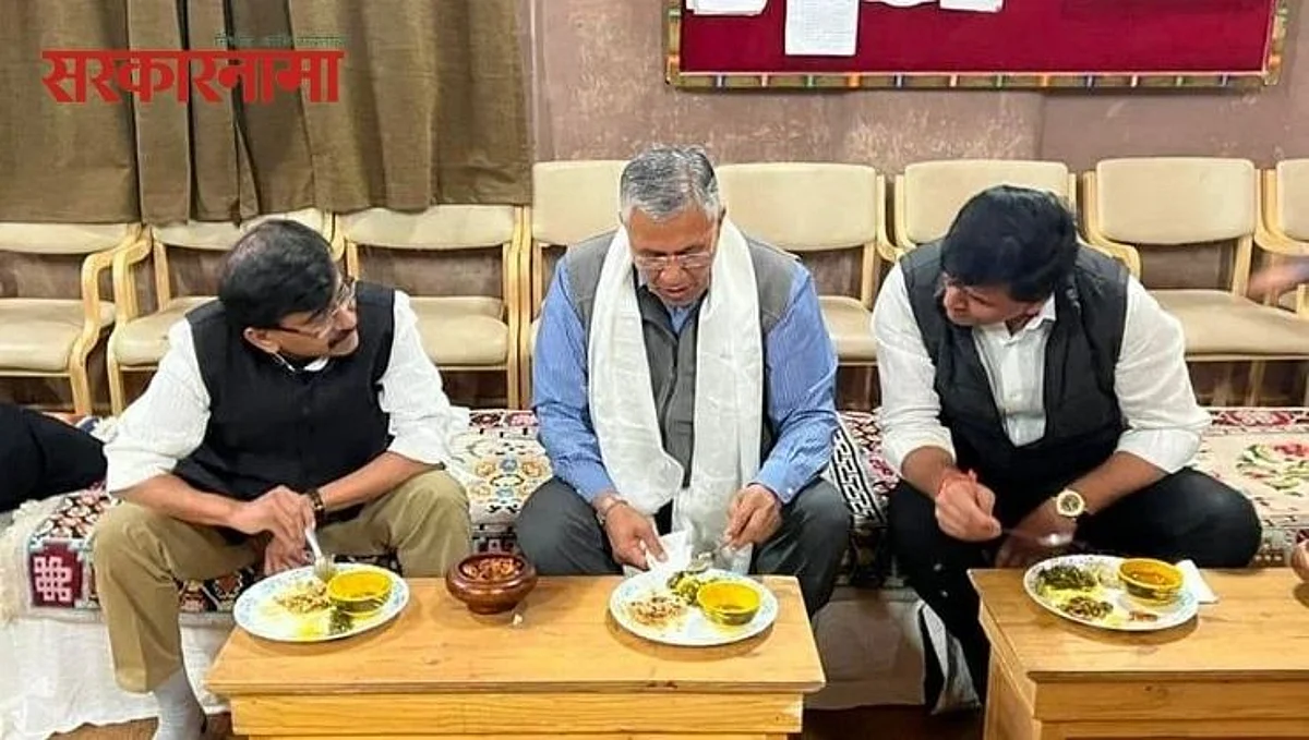 Sanjay Raut & Ravi Rana, Navneet Rana Latest News