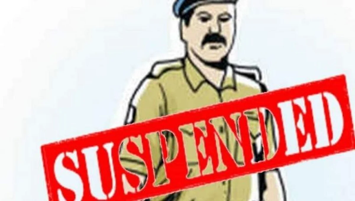 आरोपी पलायन प्रकरण भोवले : औंधचे सहायक पोलिस निरिक्षकांसह पाच पोलिस निलंबित...