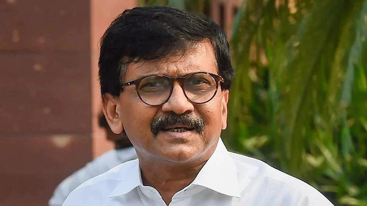 'मनसेच्या खांद्यावर बंदूक ठेवून भाजपने हिंदुत्त्वाचा गळा घोटला'; संजय राऊतांचा आरोप