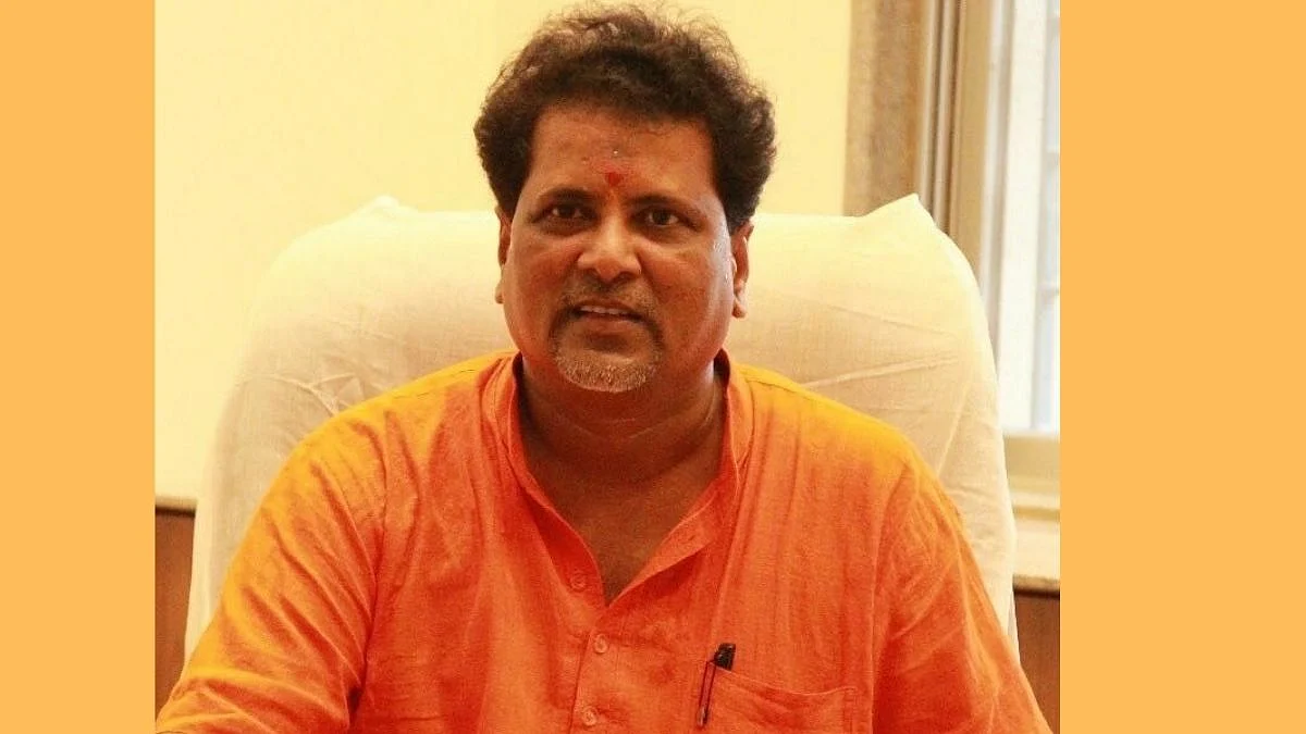 शिवसेनेला मोठा धक्का; दळवींची आमदारकी धोक्यात?