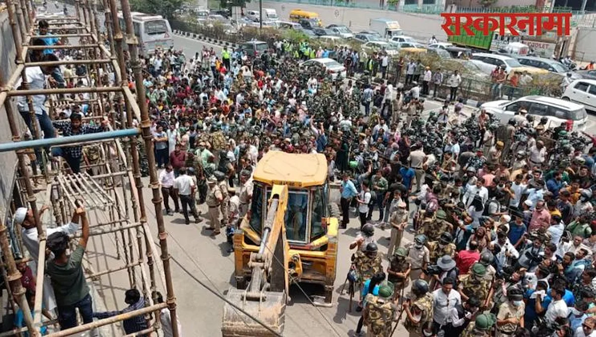 शाहीन बागेतून बुलडोझर 'बडे बेआबरू' होऊन परतला; सर्वोच्च न्यायालयानेही ओढले ताशेरे