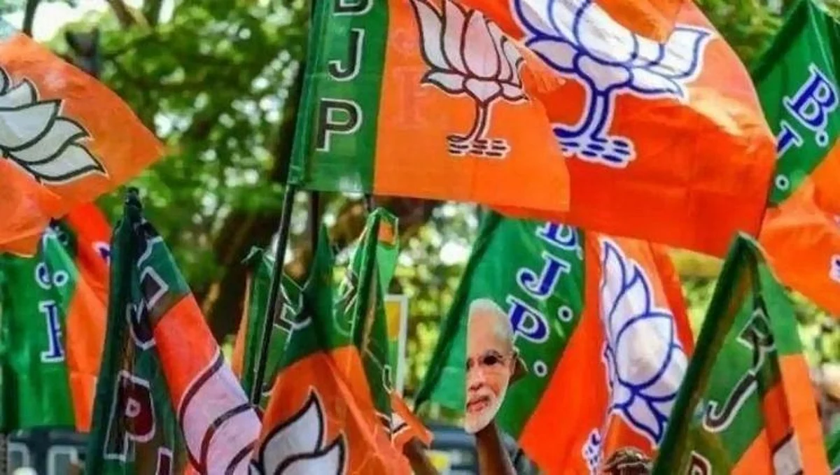 2500 कोटी द्या, मुख्यमंत्री व्हा : भाजप आमदाराला ऑफर; पक्षात खळबळ