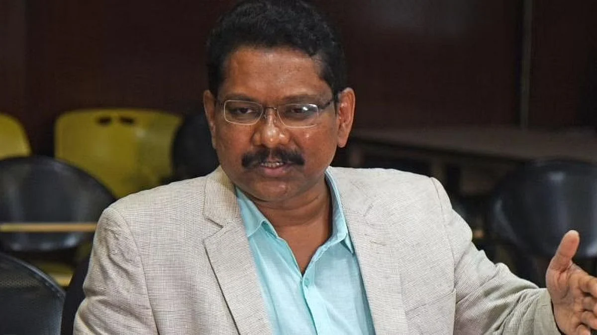 दोन आमदारांच्या कुटुंबीयांची चौकशी करणाऱ्या IPS अधिकाऱ्याचा तडकाफडकी राजीनामा