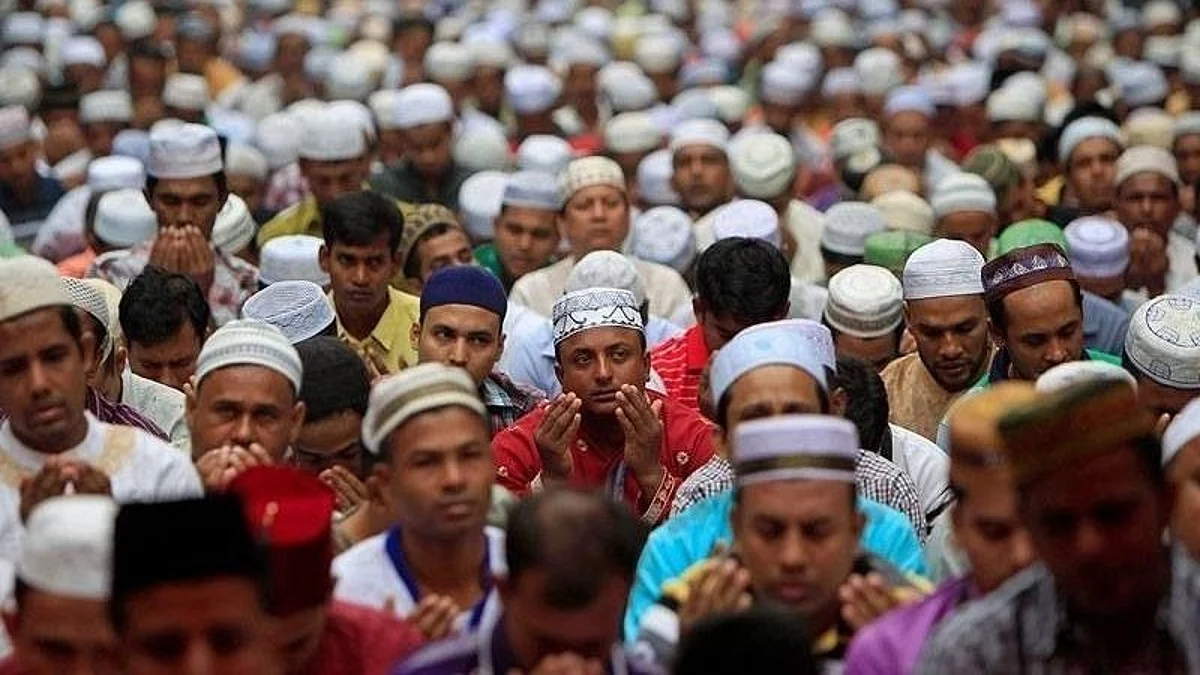 मोठी बातमी : भारतातील मुस्लिमांची संख्या वाढत नसून घटतेय!