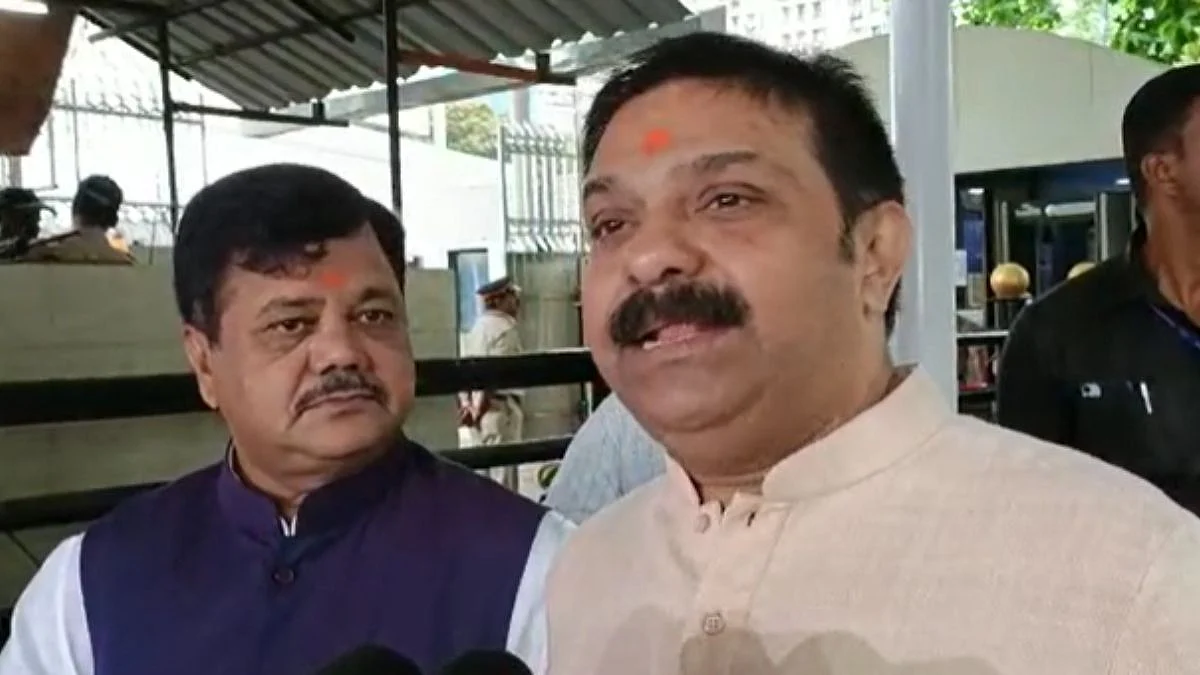 एक देवेंद्र फडणवीस हे 35 मतांच्या इतके किंमतवान ; प्रसाद लाड