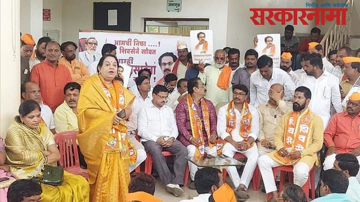 एकनाथ शिंदे परत या...सोलापूरच्या महिला नेत्या ढसाढसा रडल्या!