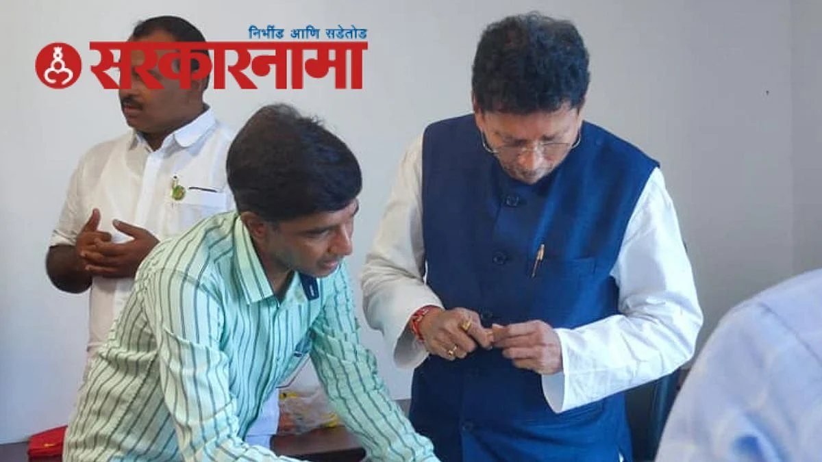Mla Prashant Bamb Meet Education Minister Deepak Kesarkar News