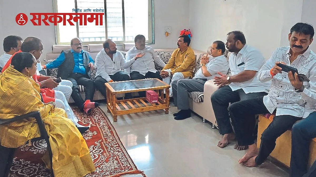 Shivsena leaders meeting