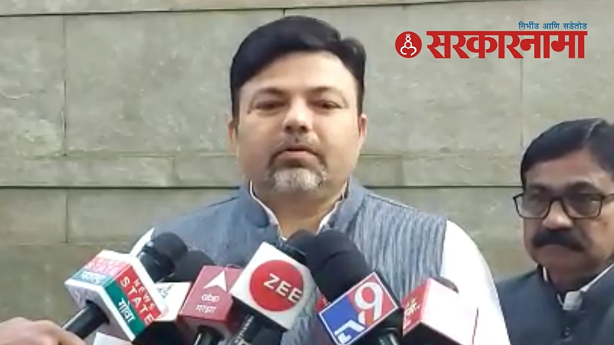Ashish Deshmukh, Congress.